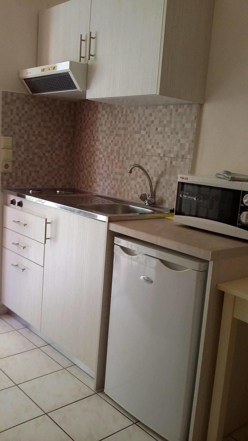 Amaril Apartment พลาตาเนส ภายนอก รูปภาพ